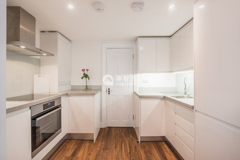 英国伦敦学生宿舍推荐：Student Luxe Flat 3, 6 Greek St