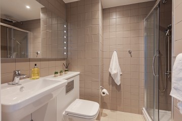 诺丁汉公寓事件：探索现代城市公寓住宅的安全问题