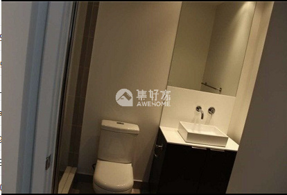 白金汉大学QS：英国顶尖的大学之一