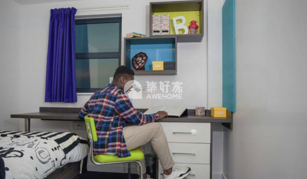 陶瓷大学科技艺术学院学费